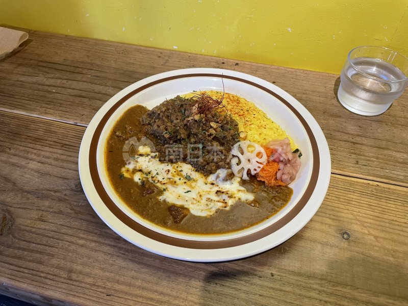 ただカレー屋やりたいだけ